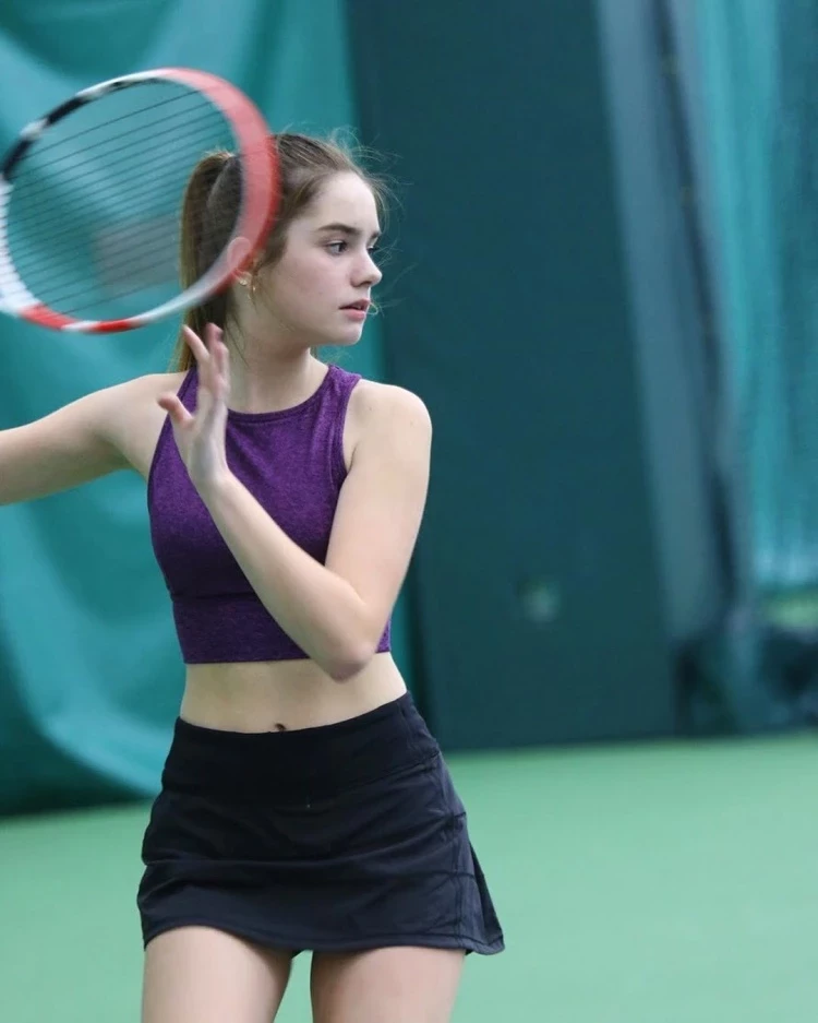 網球甜心 15歲胸版艾瑪華森 Makenzie Raine-6