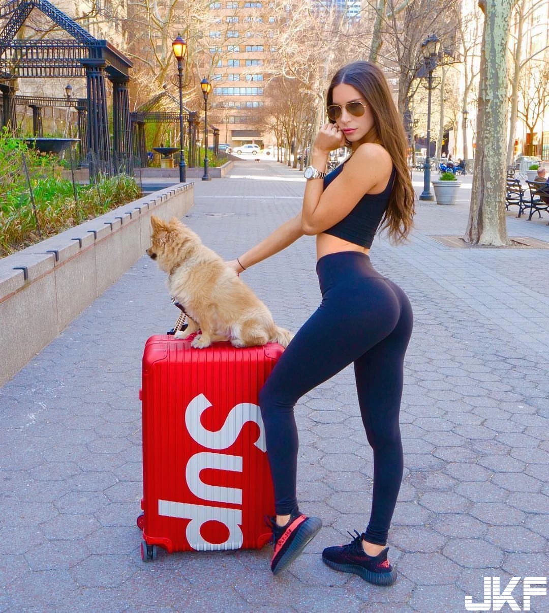 美尻女王 Jenselter 目光完全離不開那堅挺美尻-13