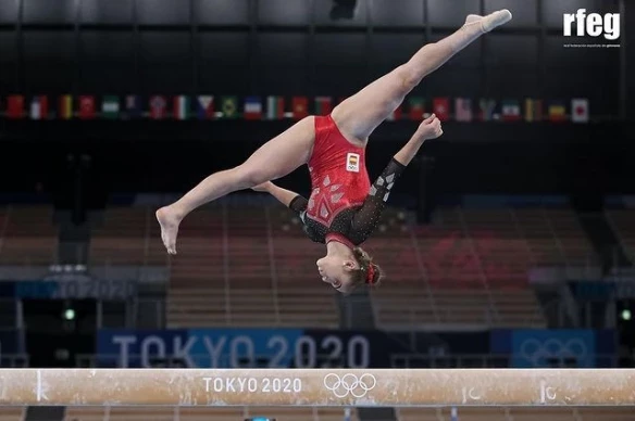 美腿超吸睛 18歲初戰奧運的體操正妹Marina González-19