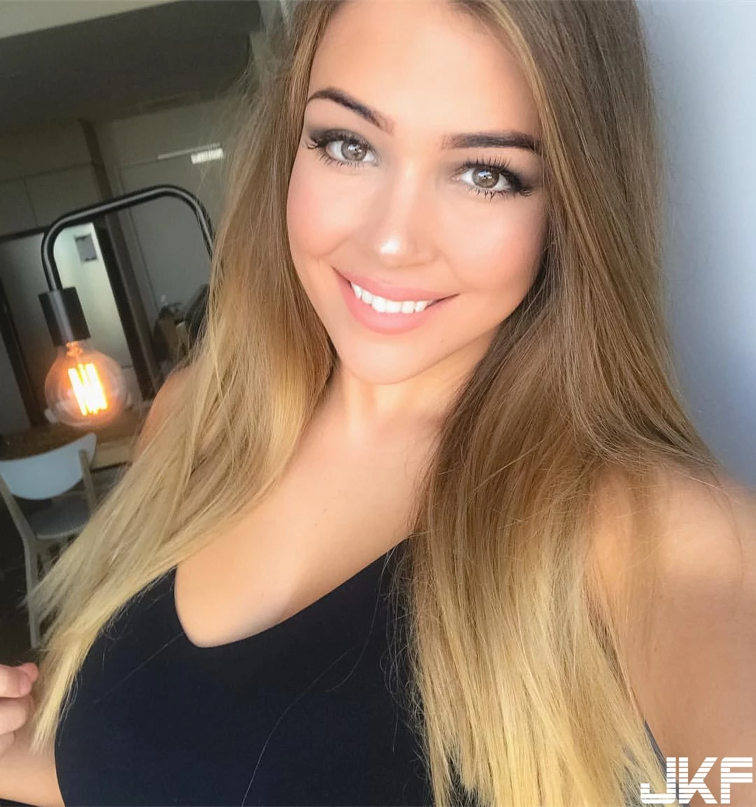 運動正妹沃菲 Jem Wolfie 爆乳秀灌籃 讓網友 嚇到吃手手-9