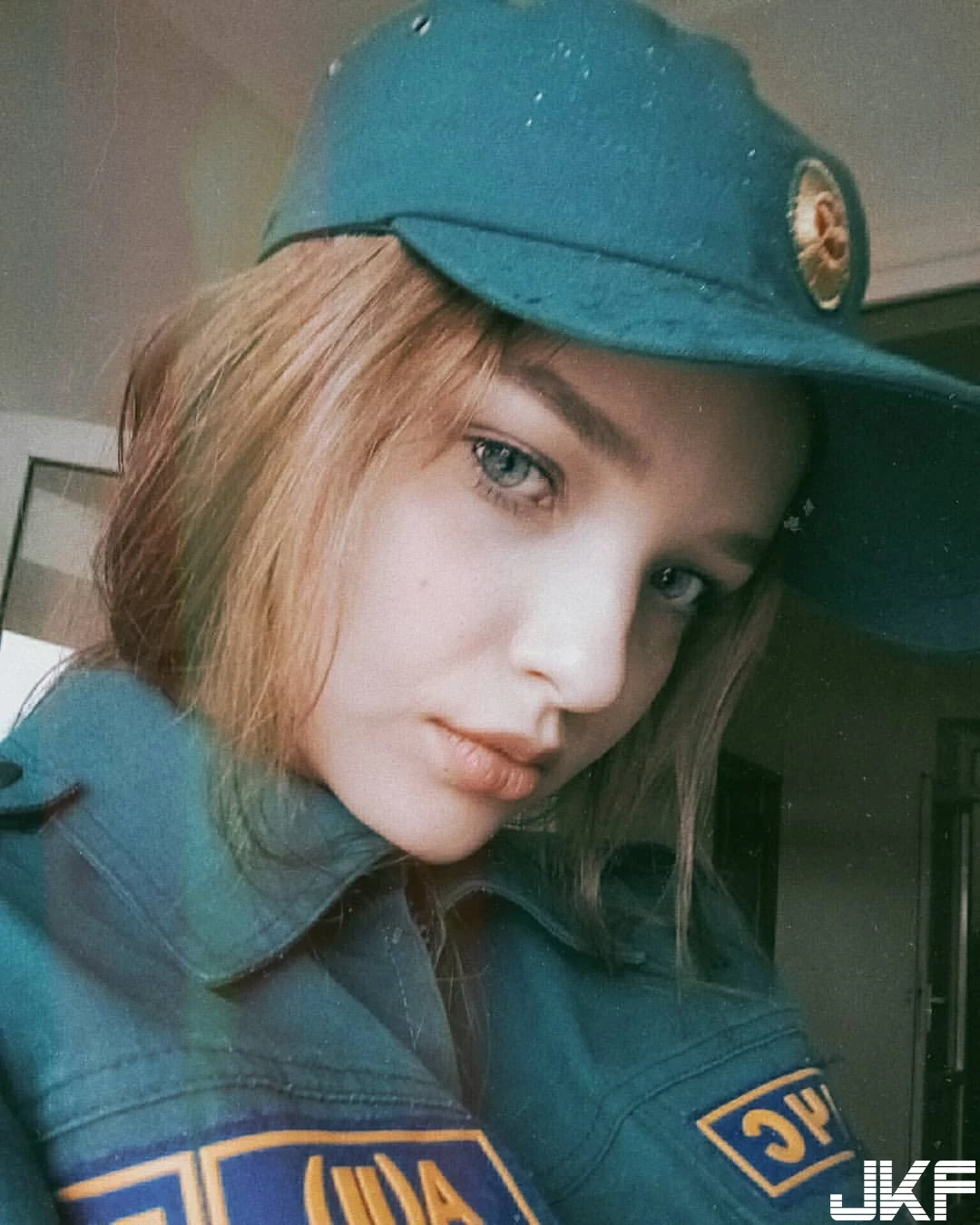 超正俄羅斯女兵 Alyona Kuel 網 可以來幫我滅火嗎-8