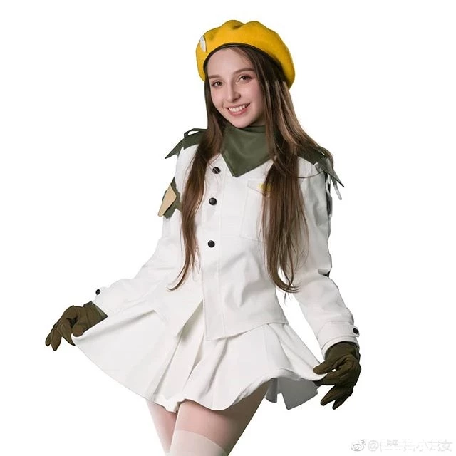 俄羅斯軍事女神 Elena Deligioz 這麼可愛一穿上迷彩服馬上又變不一樣的吸引力-17