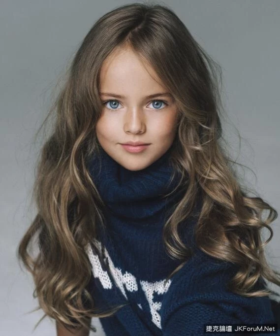 來自俄羅斯的Kristina Pimenova年方9歲但已被封為全世界最美女性-7