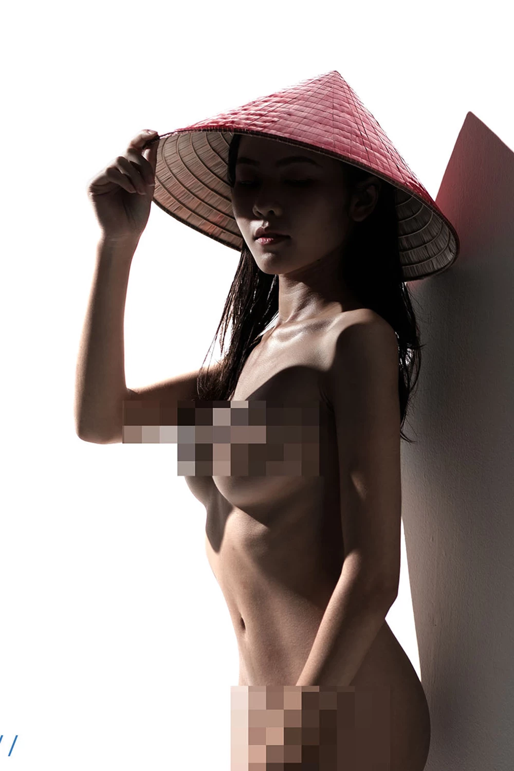 越南裸模 Lê Thu Hiền 女學生夏日清涼可愛-44