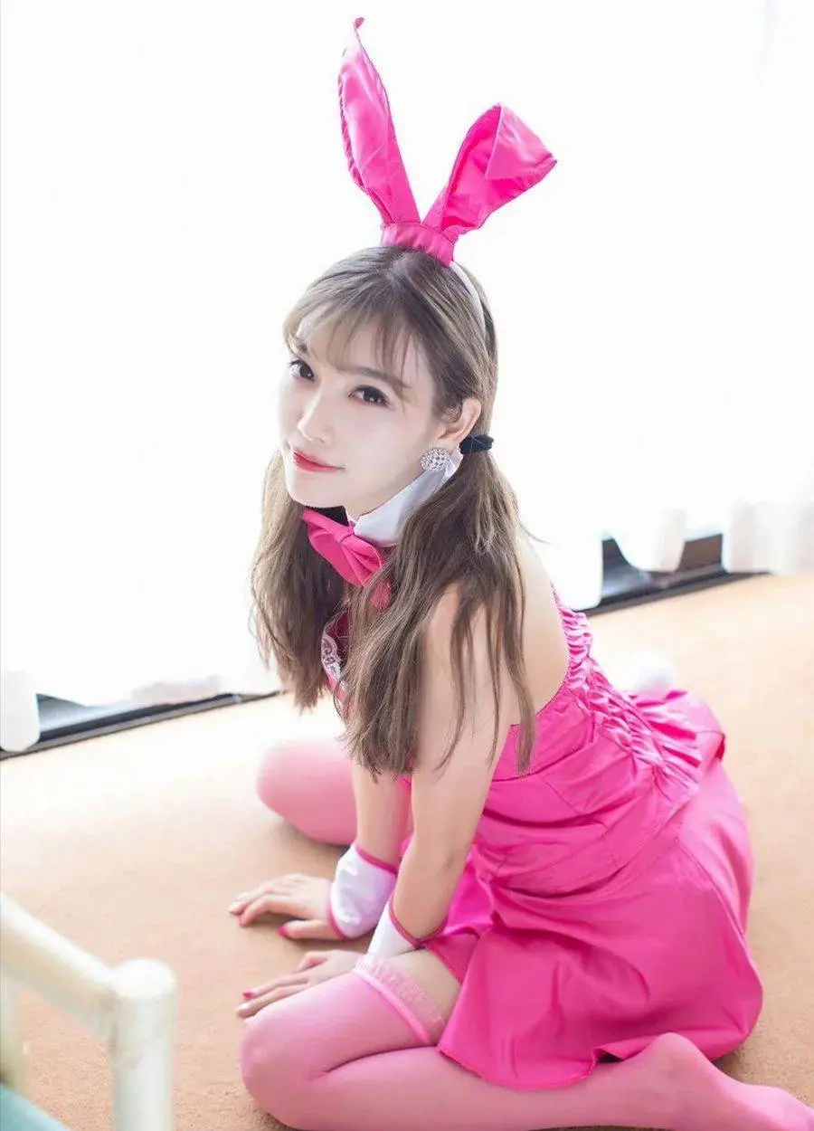 粉色蕾丝靓丽可爱兔女郎-10