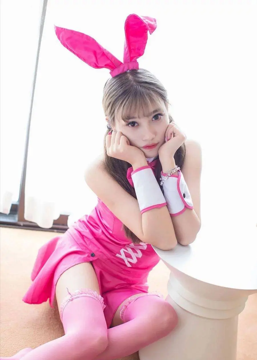 粉色蕾丝靓丽可爱兔女郎-6